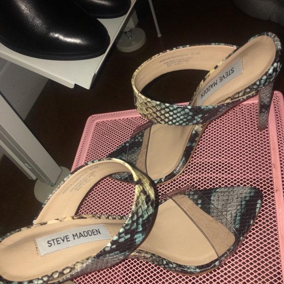 Steve Madden AMAZING, DOPE HEELS💘 NEVER WORN - Picture 3 of 4